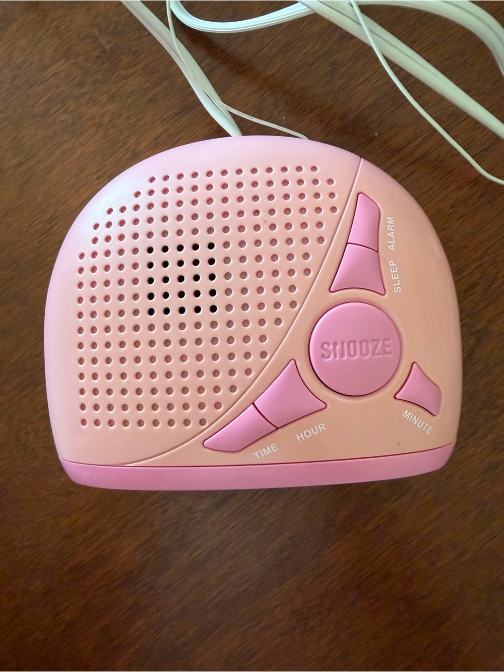 Hello Kitty Sanrio Alarm Clock and AM/FM Radio - Picture 3 of 4